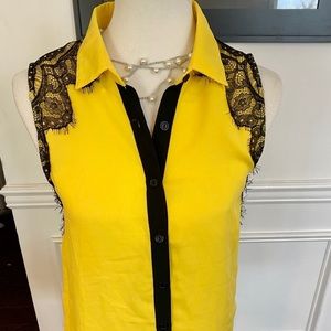 NWOT Mind Code Yellow Sleeveless Button Up Shirt